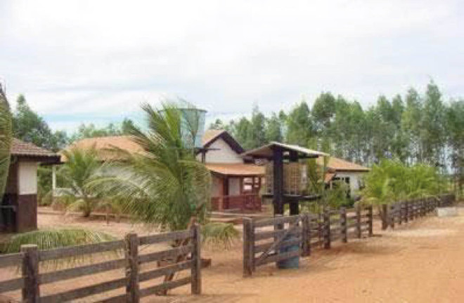 Chácara à Venda, 103.000 m² em Centro - Acorizal