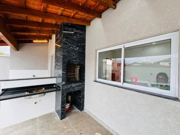 Imagem Casa com 3 Quartos à Venda, em Itanhaém Imagem Casa com 3 Quartos à Venda, em Itanhaém