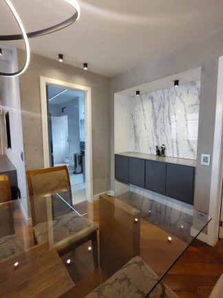 Imagem Apartamento com 3 Quartos à Venda, 110 m² em Funcionários - Belo Horizonte Imagem Apartamento com 3 Quartos à Venda, 110 m² em Funcionários - Belo Horizonte
