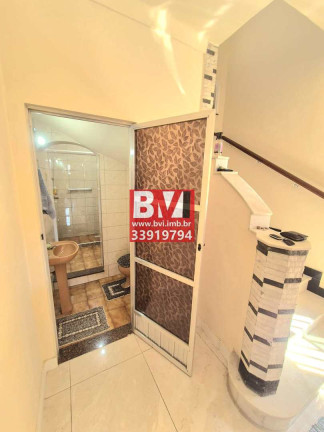Imagem Casa com 3 Quartos à Venda, 365 m² em Braz De Pina - Rio De Janeiro