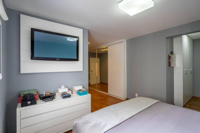 Imagem Apartamento com 3 Quartos à Venda, 185 m² em Vila Sofia - São Paulo Imagem Apartamento com 3 Quartos à Venda, 185 m² em Vila Sofia - São Paulo