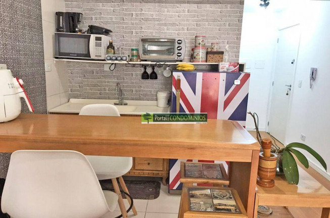 Imagem Apartamento com 1 Quarto à Venda, 34 m² em Centro - Curitiba Imagem Apartamento com 1 Quarto à Venda, 34 m² em Centro - Curitiba