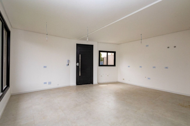 Imagem Sobrado com 3 Quartos à Venda, 190 m² em Vista Alegre - Curitiba