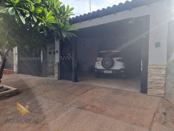 Imagem Casa com 3 Quartos à Venda, 204 m² em Centro - Campo Grande Imagem Casa com 3 Quartos à Venda, 204 m² em Centro - Campo Grande