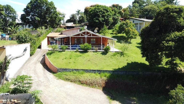 Imagem Casa com 3 Quartos à Venda, 2 m² em Chácaras Fernão Dias - Atibaia Imagem Casa com 3 Quartos à Venda, 2 m² em Chácaras Fernão Dias - Atibaia