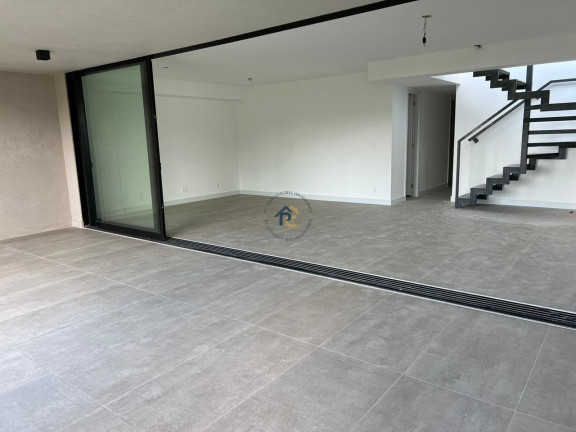 Imagem Cobertura com 4 Quartos à Venda, 337 m² em Lagoa - Rio De Janeiro Imagem Cobertura com 4 Quartos à Venda, 337 m² em Lagoa - Rio De Janeiro