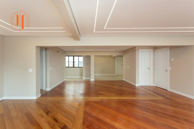 Imagem Apartamento com 3 Quartos à Venda, 193 m² em água Verde - Curitiba Imagem Apartamento com 3 Quartos à Venda, 193 m² em água Verde - Curitiba