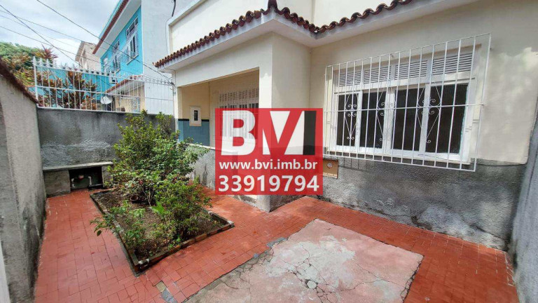 Imagem Casa com 2 Quartos à Venda, 80 m² em Jardim América - Rio De Janeiro Imagem Casa com 2 Quartos à Venda, 80 m² em Jardim América - Rio De Janeiro
