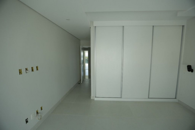 Imagem Casa com 4 Quartos à Venda, 467 m² em Iate Clube De Americana - Americana Imagem Casa com 4 Quartos à Venda, 467 m² em Iate Clube De Americana - Americana