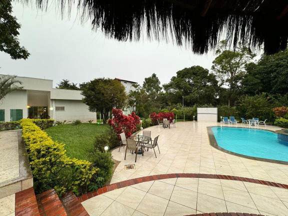 Imagem Casa com 7 Quartos à Venda, 805 m² em Condomínio Nossa Fazenda - Esmeraldas