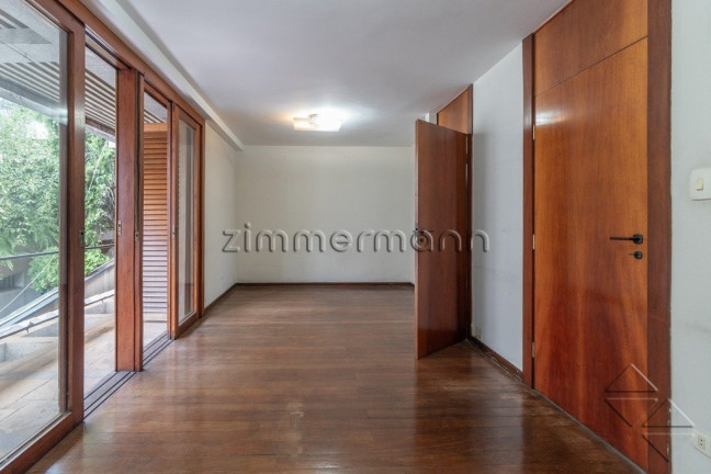 Imagem Casa com 3 Quartos à Venda, 500 m² em Pinheiros - São Paulo Imagem Casa com 3 Quartos à Venda, 500 m² em Pinheiros - São Paulo