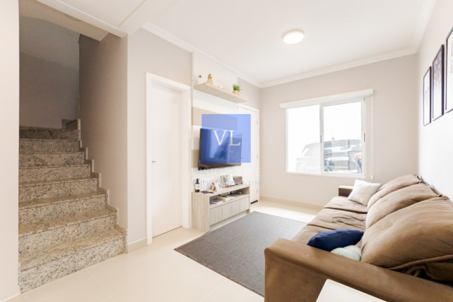 Imagem Casa com 3 Quartos à Venda, 82 m² em Santa Cândida - Curitiba