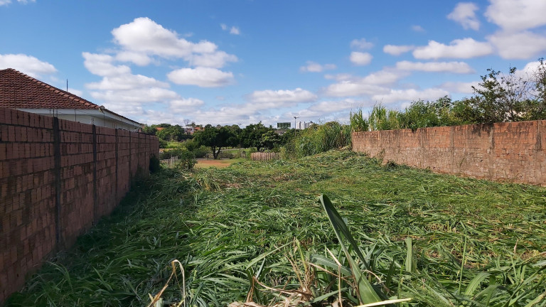 Imagem Terreno à Venda, 1.243 m² em Amambaí - Campo Grande