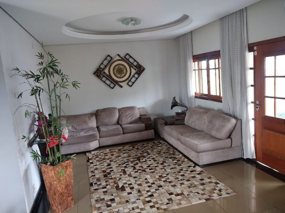 Imagem Casa com 7 Quartos à Venda, 280 m² em Nacional - Contagem Imagem Casa com 7 Quartos à Venda, 280 m² em Nacional - Contagem