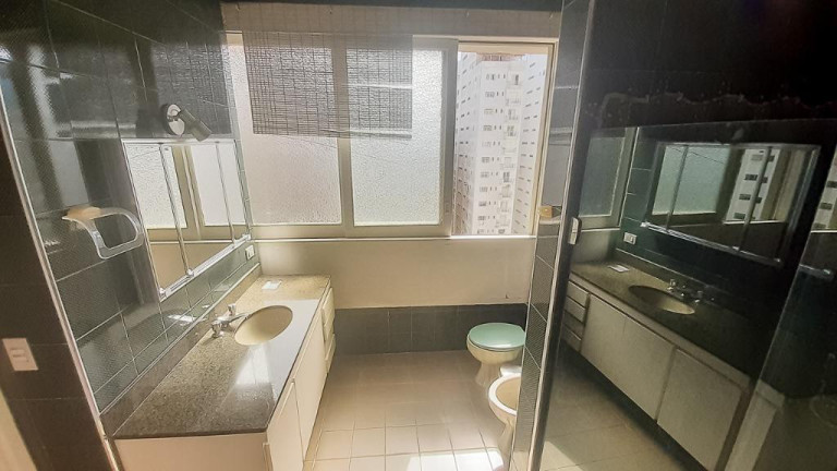 Imagem Apartamento com 3 Quartos à Venda ou Locação, 185 m² em Pitangueiras - Guarujá Imagem Apartamento com 3 Quartos à Venda ou Locação, 185 m² em Pitangueiras - Guarujá