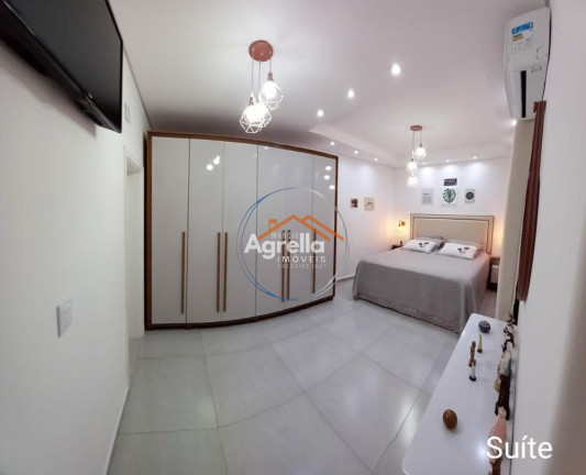 Imagem Casa com 4 Quartos à Venda, 170 m² em Jardim áurea - Mogi Mirim Imagem Casa com 4 Quartos à Venda, 170 m² em Jardim áurea - Mogi Mirim