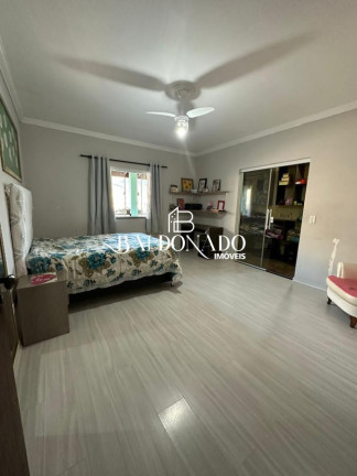 Imagem Casa com 3 Quartos à Venda, 250 m² em Itapeva - Itapeva Imagem Casa com 3 Quartos à Venda, 250 m² em Itapeva - Itapeva