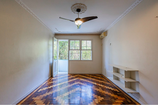 Imagem Apartamento com 3 Quartos à Venda, 98 m² em Santana - Porto Alegre Imagem Apartamento com 3 Quartos à Venda, 98 m² em Santana - Porto Alegre