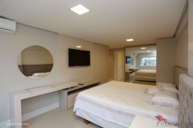 Imagem Apartamento com 4 Quartos à Venda, 217 m² em Praia Grande - Torres Imagem Apartamento com 4 Quartos à Venda, 217 m² em Praia Grande - Torres