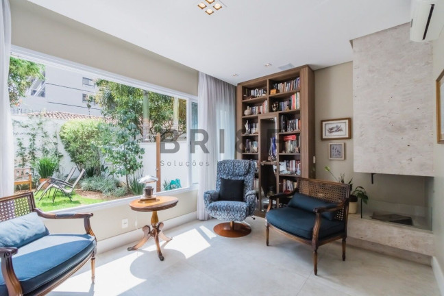 Imagem Casa com 4 Quartos à Venda, 332 m² em Brooklin - São Paulo Imagem Casa com 4 Quartos à Venda, 332 m² em Brooklin - São Paulo