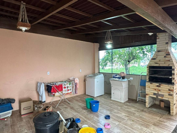 Imagem Casa com 5 Quartos à Venda, 135 m² em Costeira - Balneário Barra Do Sul Imagem Casa com 5 Quartos à Venda, 135 m² em Costeira - Balneário Barra Do Sul