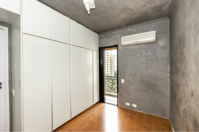 Imagem Apartamento com 3 Quartos à Venda, 97 m² em Moema - São Paulo