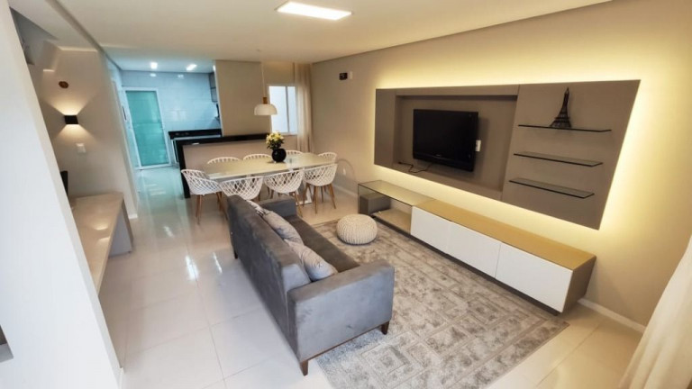 Imagem Casa com 3 Quartos à Venda, 84 m² em Lagoa Redonda - Fortaleza