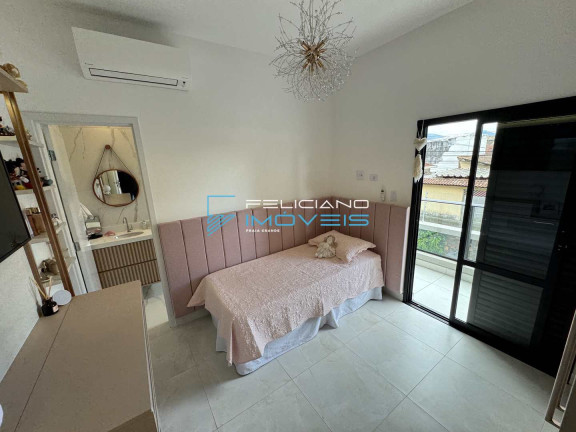 Imagem Casa com 3 Quartos à Venda, 140 m² em Guilhermina - Praia Grande Imagem Casa com 3 Quartos à Venda, 140 m² em Guilhermina - Praia Grande