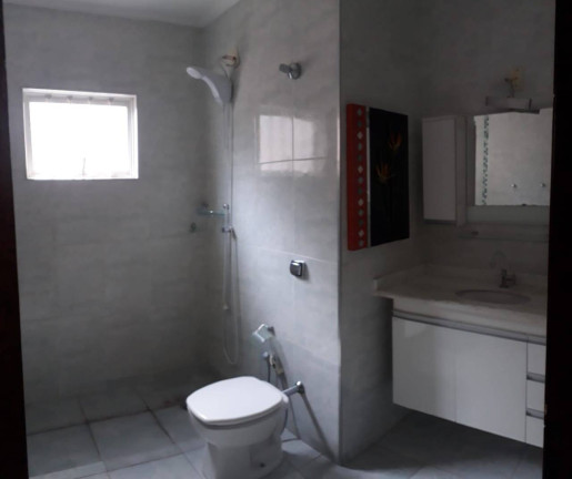 Imagem Casa com 3 Quartos à Venda, 250 m² em Jardim Itamarati - Botucatu