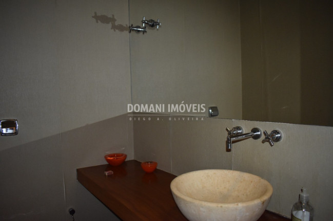 Imagem Casa com 4 Quartos à Venda, 375 m² em Região Do Vale Encantado - Campos Do Jordão Imagem Casa com 4 Quartos à Venda, 375 m² em Região Do Vale Encantado - Campos Do Jordão