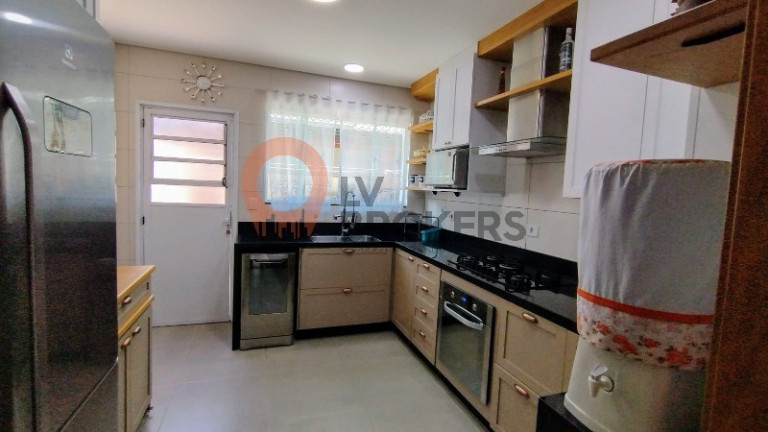 Imagem Casa com 3 Quartos à Venda, 128 m² em Jardim Vitória - Suzano Imagem Casa com 3 Quartos à Venda, 128 m² em Jardim Vitória - Suzano
