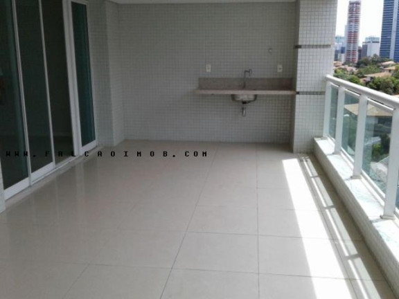 Imagem Apartamento com 4 Quartos à Venda, 155 m² Imagem Apartamento com 4 Quartos à Venda, 155 m²