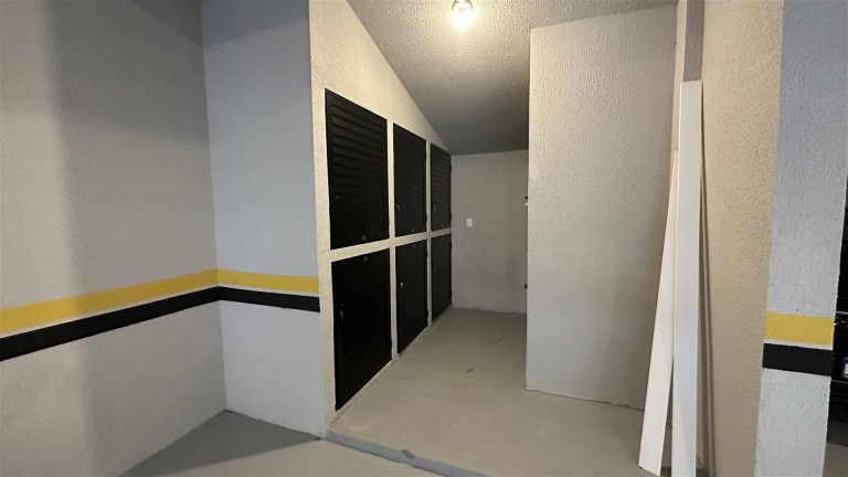 Imagem Apartamento com 3 Quartos à Venda, 100 m² em Meia Praia - Itapema Imagem Apartamento com 3 Quartos à Venda, 100 m² em Meia Praia - Itapema