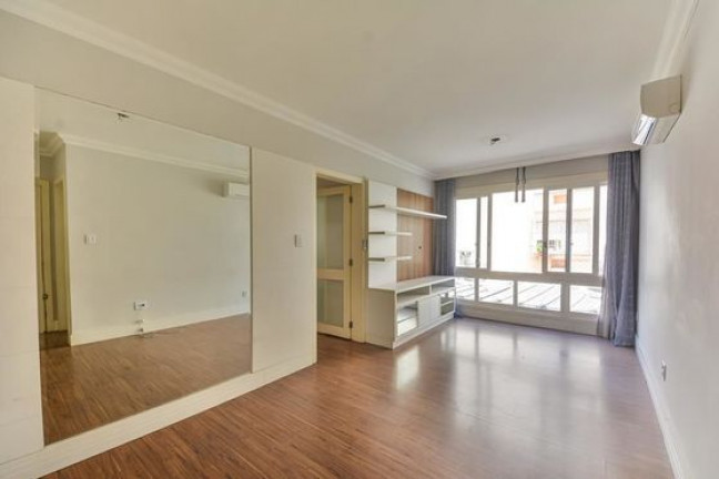 Imagem Apartamento com 2 Quartos à Venda, 75 m² em Rio Branco - Porto Alegre