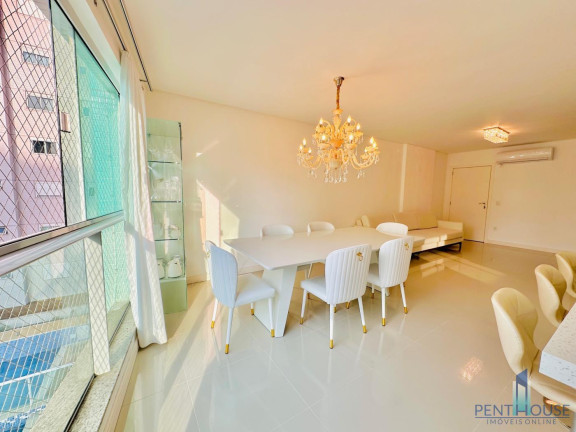 Imagem Apartamento com 3 Quartos à Venda, 115 m² em Centro - Balneário Camboriú Imagem Apartamento com 3 Quartos à Venda, 115 m² em Centro - Balneário Camboriú