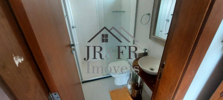 Imagem Casa com 3 Quartos à Venda, 140 m² em Dois De Julho - Camaçari