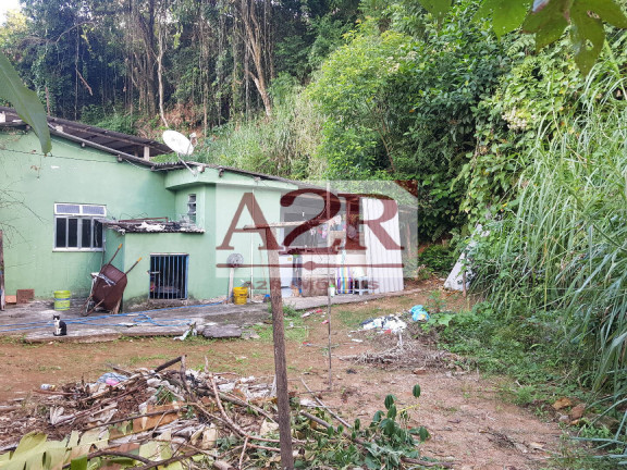 Imagem Casa com 2 Quartos à Venda, 295 m² em Angra Dos Reis