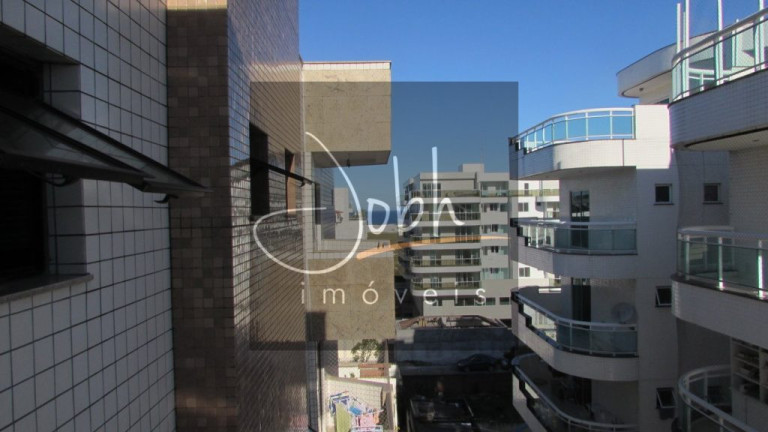 Imagem Imóvel com 4 Quartos à Venda, 170 m² em Braga - Cabo Frio Imagem Imóvel com 4 Quartos à Venda, 170 m² em Braga - Cabo Frio