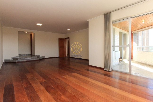 Imagem Apartamento com 3 Quartos à Venda, 264 m² em Cristo Rei - Curitiba