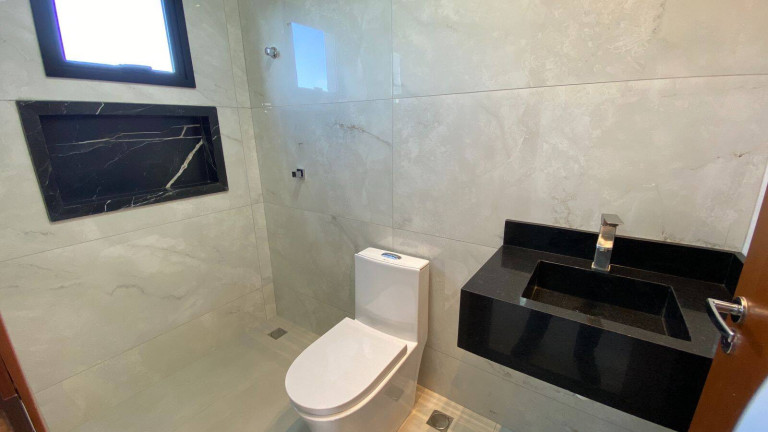 Imagem Casa com 3 Quartos à Venda, 141 m² em Tijucal - Cuiabá Imagem Casa com 3 Quartos à Venda, 141 m² em Tijucal - Cuiabá