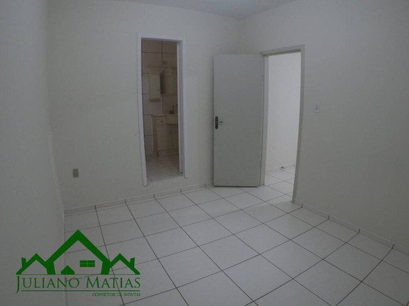 Imagem Sobrado com 4 Quartos à Venda, 220 m² em Centro - Balneário Barra Do Sul