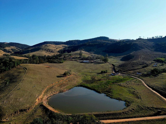 Imagem Fazenda à Venda, 258 m² em Poços De Caldas Imagem Fazenda à Venda, 258 m² em Poços De Caldas