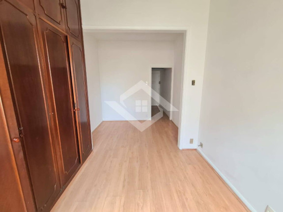 Imagem Apartamento com 1 Quarto à Venda, 33 m² em Copacabana - Rio De Janeiro Imagem Apartamento com 1 Quarto à Venda, 33 m² em Copacabana - Rio De Janeiro