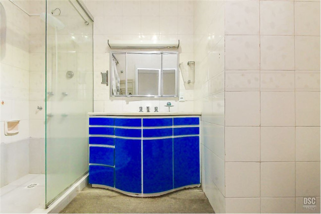 Imagem Imóvel com 3 Quartos à Venda, em Rio Branco - Porto Alegre Imagem Imóvel com 3 Quartos à Venda, em Rio Branco - Porto Alegre