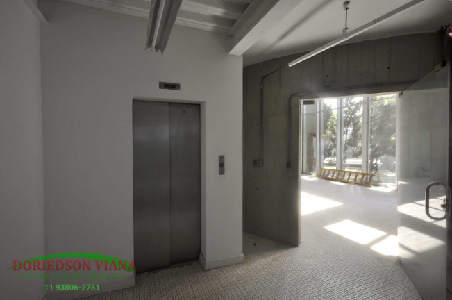 Imagem Imóvel com 9 Quartos para Alugar, 1.970 m² em água Branca - São Paulo