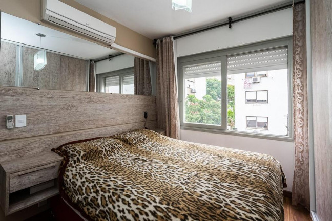 Imagem Apartamento com 1 Quarto à Venda, 44 m² em Santana - Porto Alegre Imagem Apartamento com 1 Quarto à Venda, 44 m² em Santana - Porto Alegre