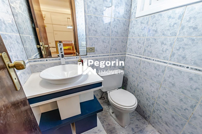 Imagem Casa com 4 Quartos à Venda, 344 m² em Centro - Pinhais
