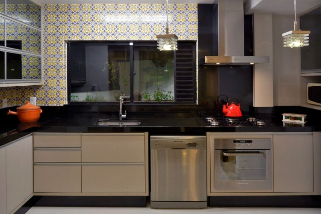 Imagem Apartamento com 2 Quartos à Venda, 145 m² em Centro - Balneário Camboriú Imagem Apartamento com 2 Quartos à Venda, 145 m² em Centro - Balneário Camboriú