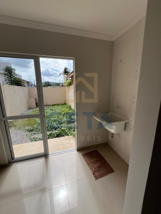 Imagem Sobrado com 2 Quartos à Venda, 80 m² em Santa Regina - Camboriú Imagem Sobrado com 2 Quartos à Venda, 80 m² em Santa Regina - Camboriú