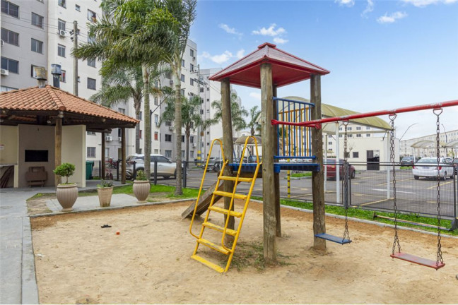 Imagem Imóvel com 2 Quartos à Venda, em Mato Grande - Canoas Imagem Imóvel com 2 Quartos à Venda, em Mato Grande - Canoas